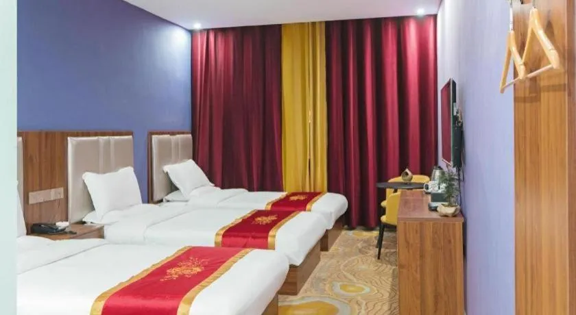 Bed in Shell Hotel Nanyang High-Speed Railway Station Jiangying Airport Huayaocheng
