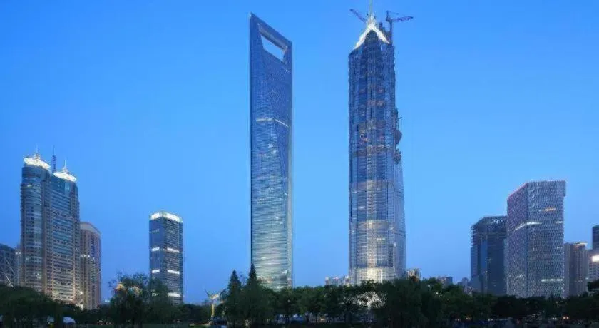 Green Tree Inn Express Shanghai Bund Yuyuan Xiaonanmen Metro Station