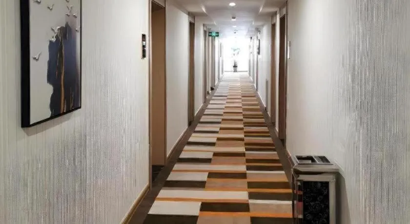 Shell Hotel Zaozhuang Xinchang Road Bada Market