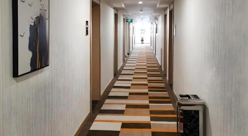 Shell Hotel Zaozhuang Xinchang Road Bada Market