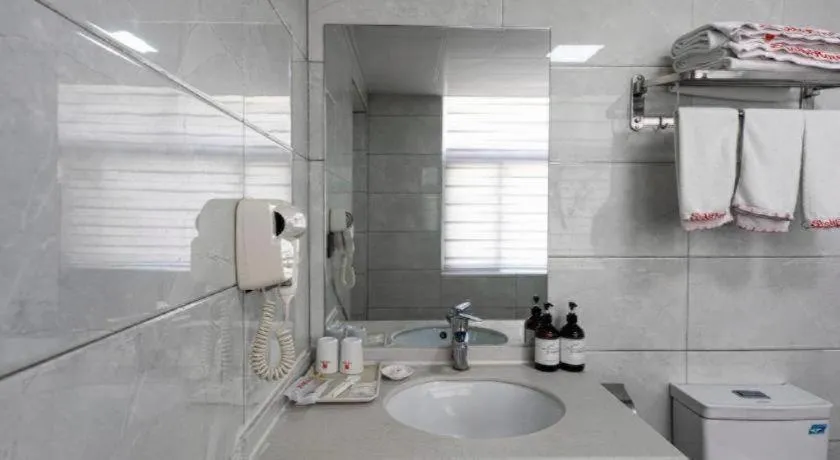 Shell Hotel Zaozhuang Xinchang Road Bada Market