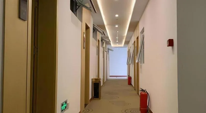 Shell Hotel Beijing Fangshan District Chengguan Metro Station