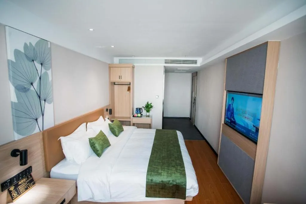 Bed in GreenTree Inn Tangshan Nanhu International Exhibition Center