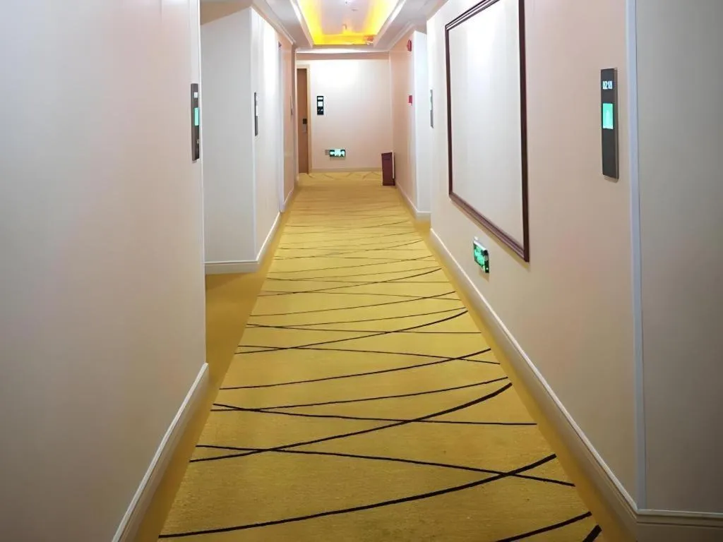 GreenTree Inn Express Shanghai Baoshan District Youyi Road Metro Station