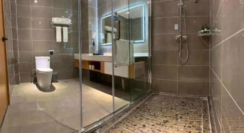 GreenTree Inn Heze Shan County New Bus Station