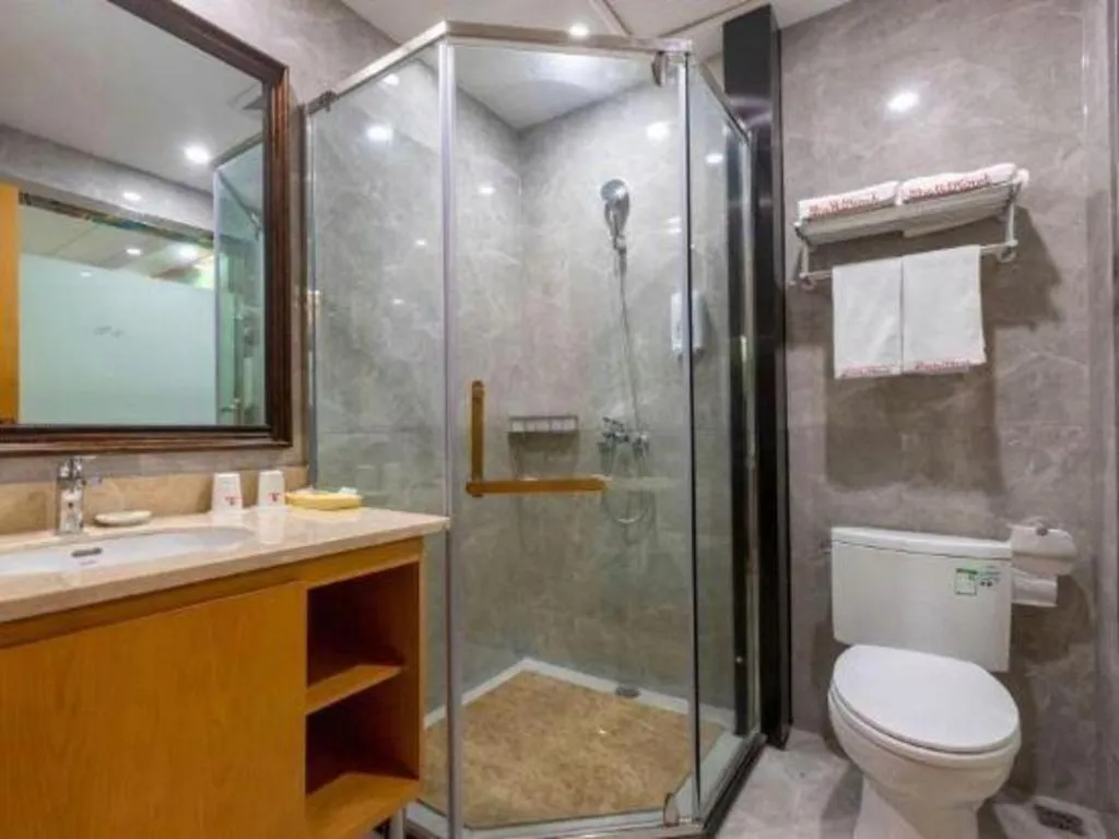 Shell Hotel Changzhou North Railway Station Global Harbor Metro Station