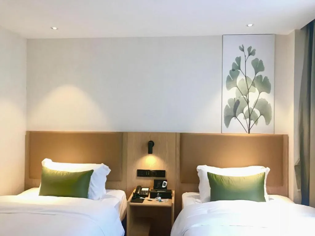 Bed in GreenTree Inn Express Guangxi Nanning Mingyang Avenue Nanning Airport