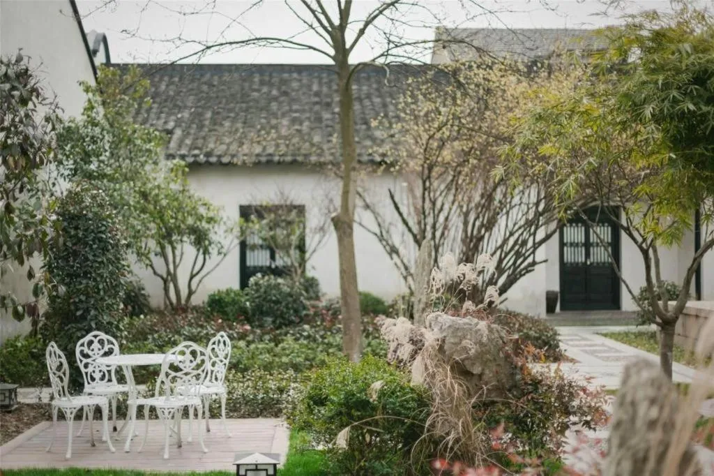 Blossom House Nanxun Qiushu Lane