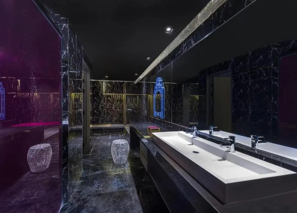 Blossom House Beijing Houhai