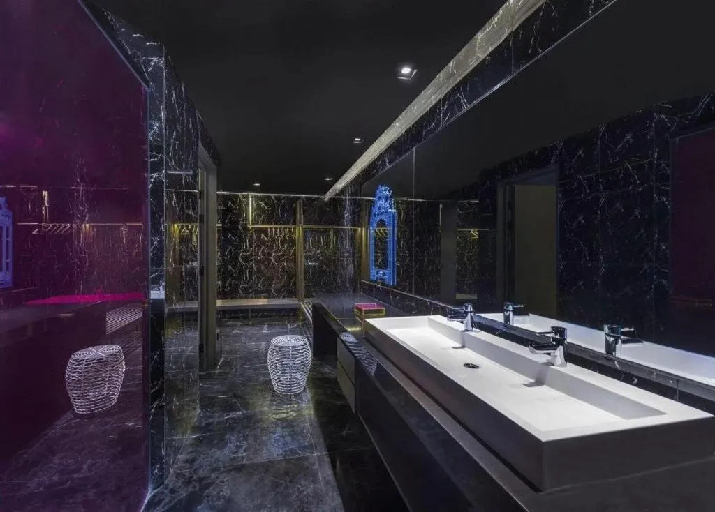 Blossom House Beijing Houhai