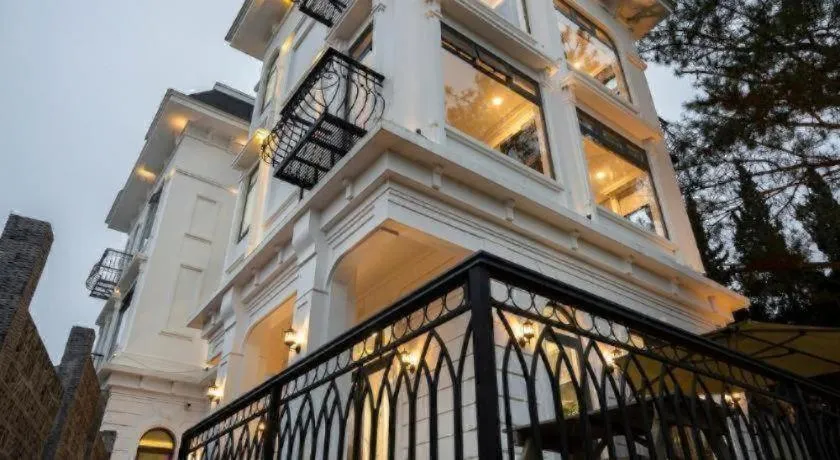 The Gate Boutique Hotel Da Lat