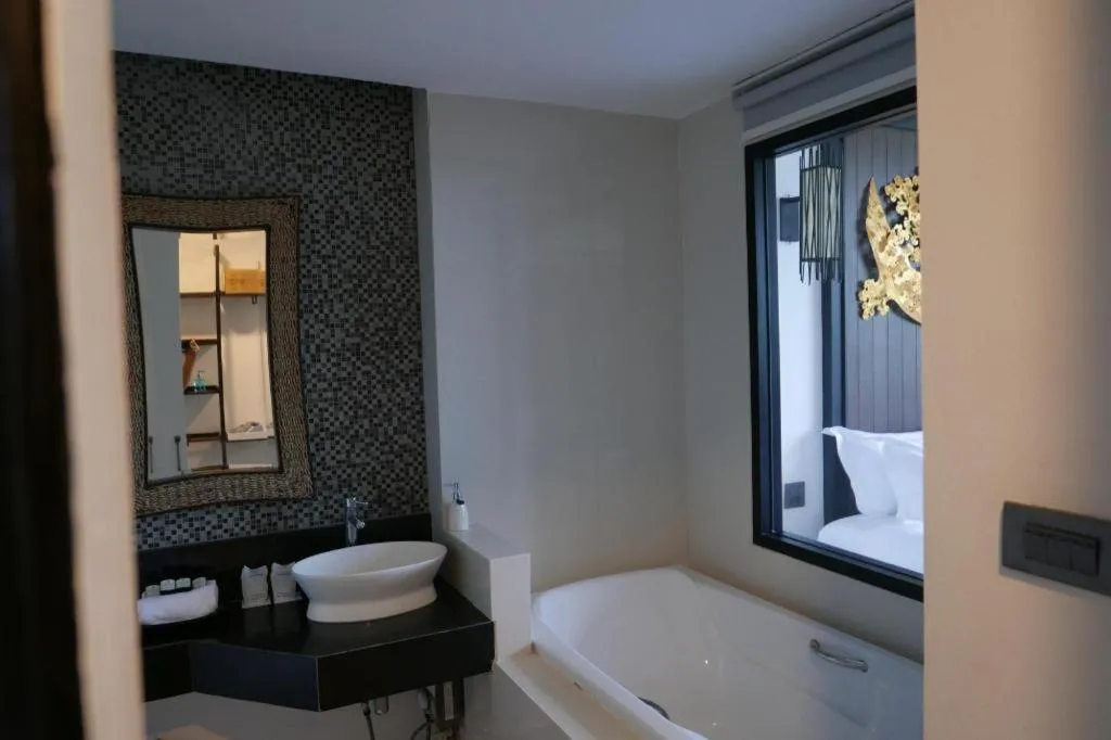 AT Kung Kra baen Hotel and Residence