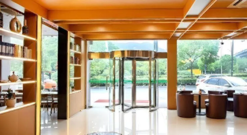 VX Hotel Hangzhou Banshan