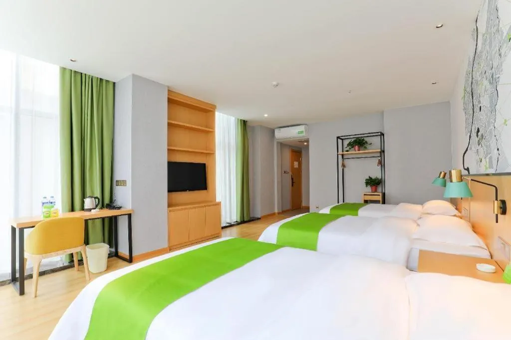 Bed in Vatica Hotel Hefei Yaohai Longgang Subway Station