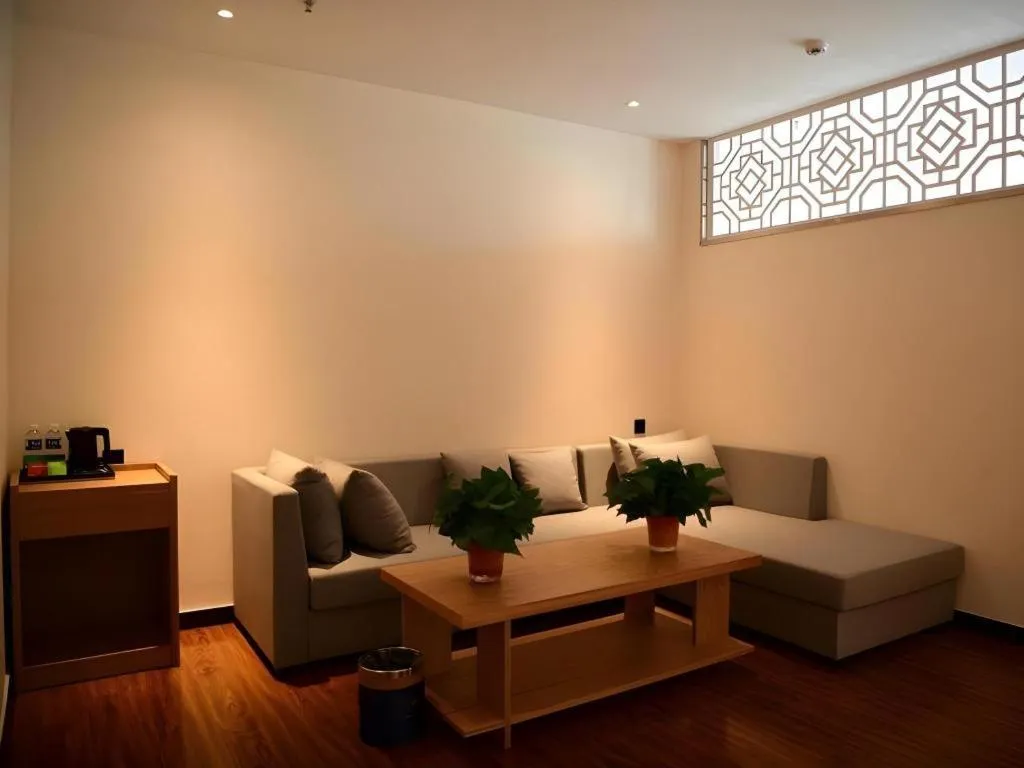 GreenTree Inn Xingta Songjing Street Financial Center