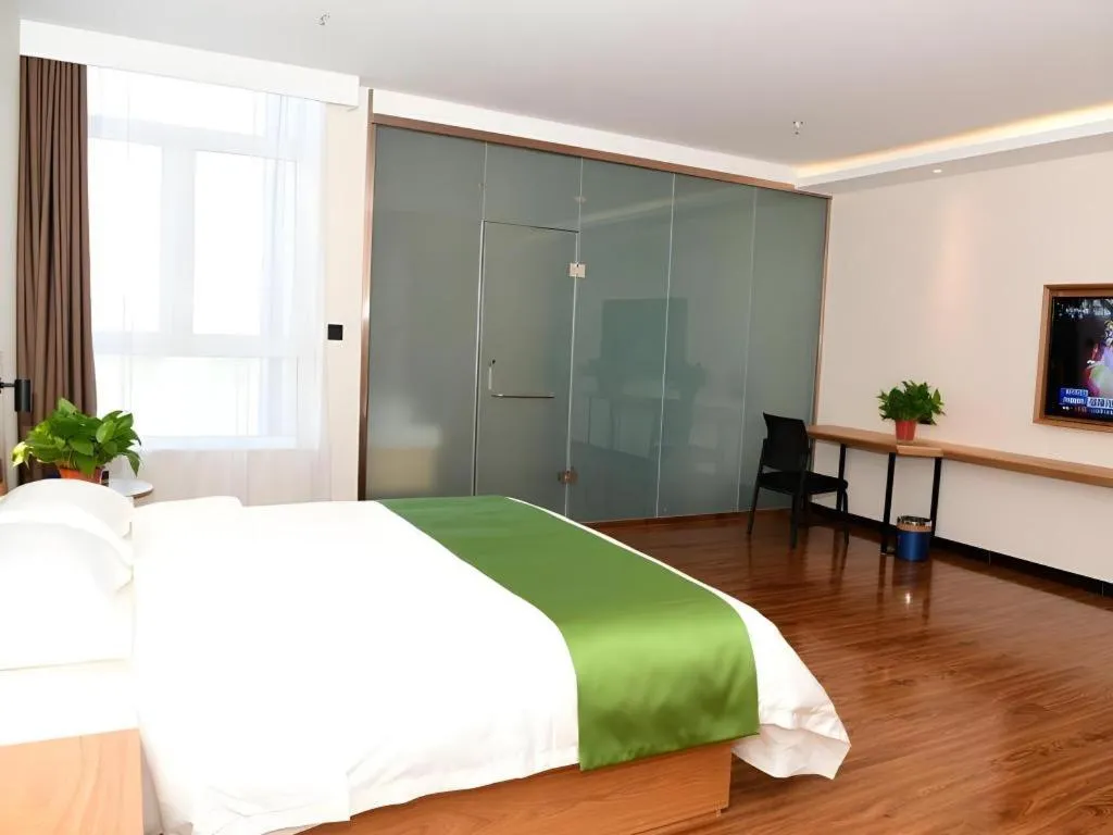 Bed in GreenTree Inn Xingta Songjing Street Financial Center