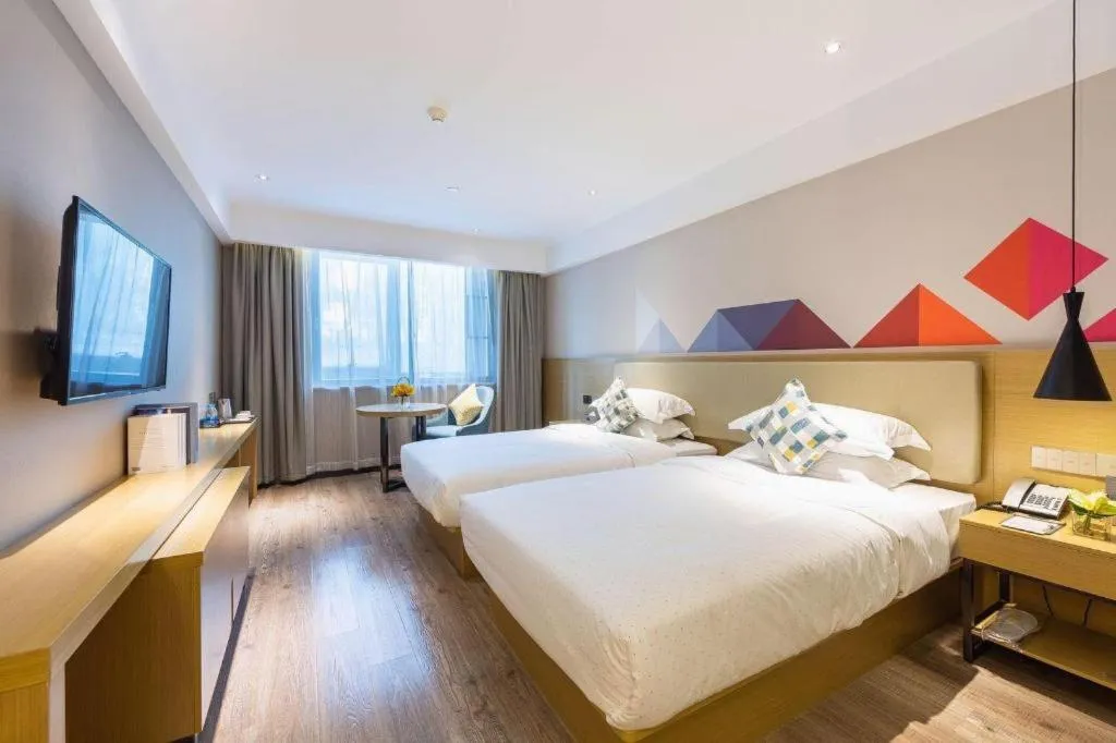 Bed in City Comfort Inn Guangzhou Shixi Metro Station Pazhou Exhibition