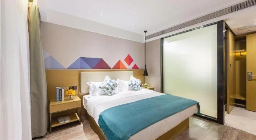 Bed in City Comfort Inn Guangzhou Shixi Metro Station Pazhou Exhibition