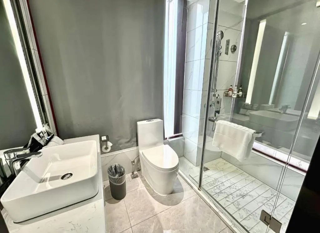 Borrman Hotel Guigang Pingnan Donghu