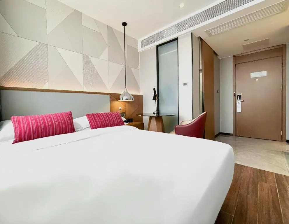 Bed in Borrman Hotel Guigang Pingnan Donghu