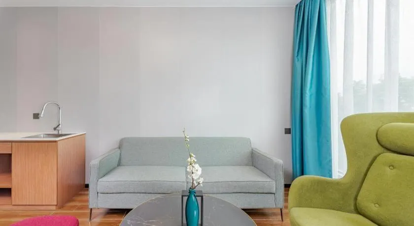 Borrman Hotel Guigang Pingnan Donghu