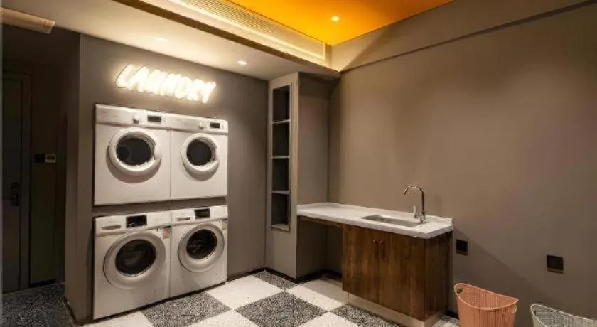 City Comfort Premier Hotel Wuhan Wangjiawan Hanyang Bus Station Metro Station