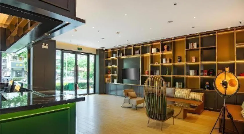 City Comfort Premier Hotel Wuhan Wangjiawan Hanyang Bus Station Metro Station