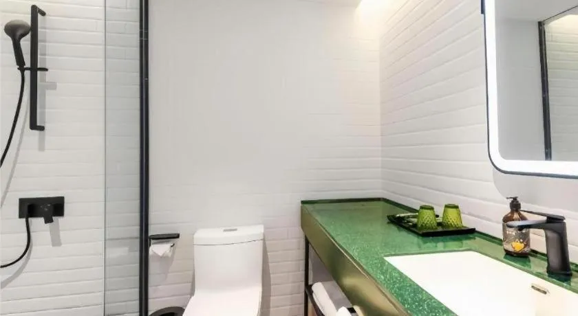 City Comfort Premier Hotel Wuhan Wangjiawan Hanyang Bus Station Metro Station