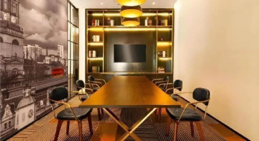 City Comfort Premier Hotel Wuhan Wangjiawan Hanyang Bus Station Metro Station