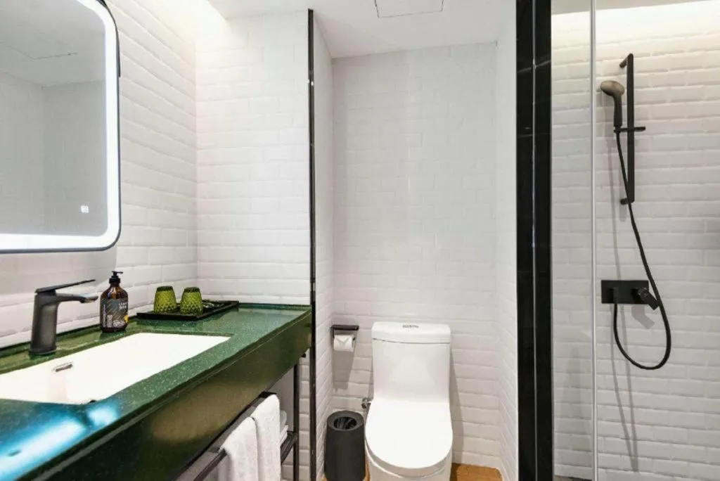 City Comfort Premier Hotel Wuhan Wangjiawan Hanyang Bus Station Metro Station