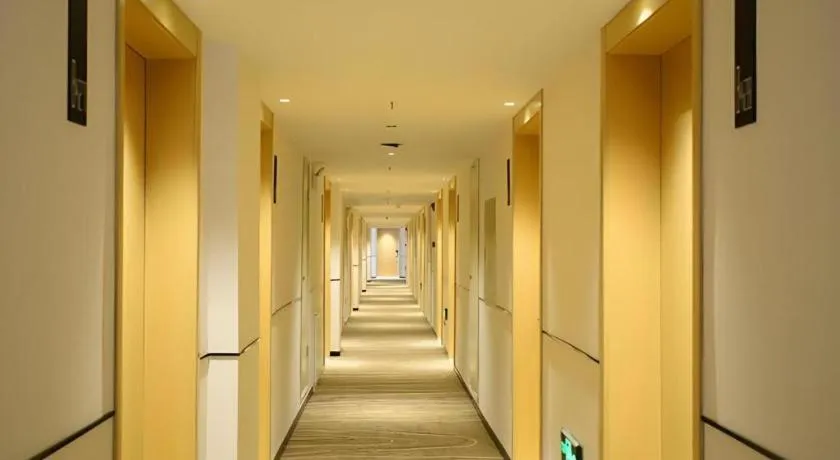 City Comfort Inn Dandong Railway Station Yalu River Scenic Area