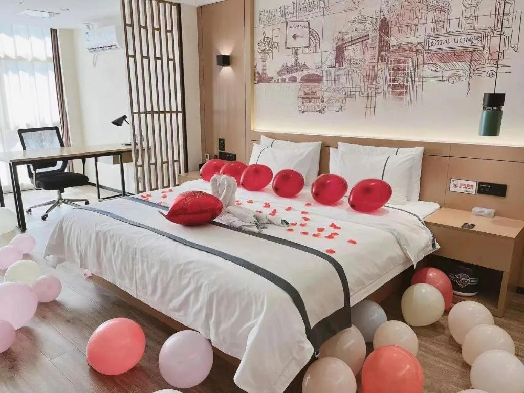 Bed in City Comfort Inn Nanning Exhibition Center Hangyang City Metro Station