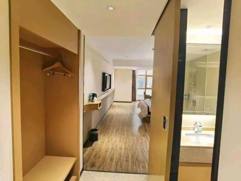 Bed in City Comfort Inn Nanning Exhibition Center Hangyang City Metro Station