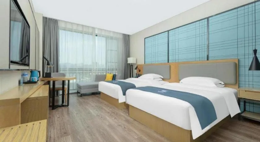 Bed in Echarm Hotel Changsha Yuelu Mountain West Bus Station Metro Station