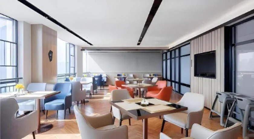 Echarm Hotel Changsha Yuelu Mountain West Bus Station Metro Station