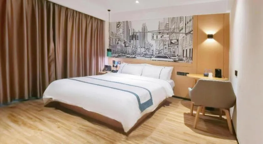 Bed in City Comfort Inn Nanchang Zhangshulin Shashagou Metro Station