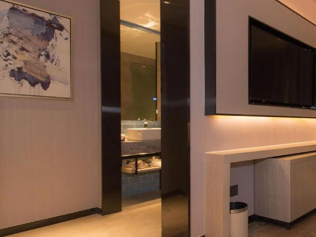 Echarm Hotel Changsha Wuyi Square Railway Metro Station