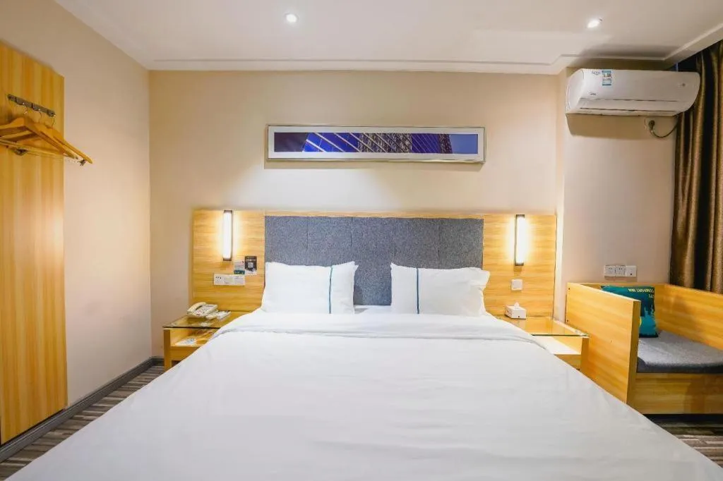 Bed in City Comfort Inn Nanchang Bayi Square Metro Station Wushang
