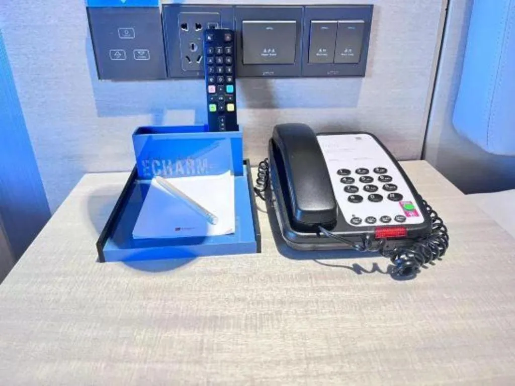 Echarm Hotel Nanchang Bayi Square Metro Station Wushang MALL