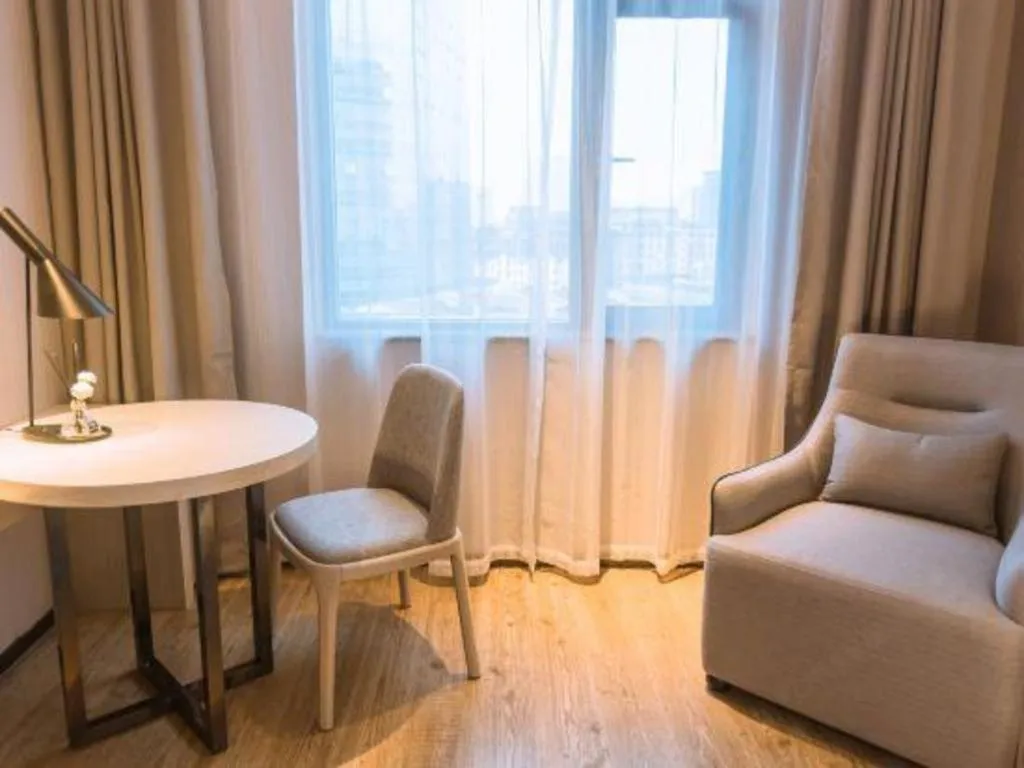 Echarm Hotel Nanchang Bayi Square Metro Station Wushang MALL