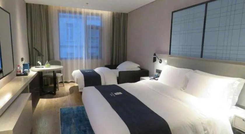Bed in Echarm Hotel Nanchang Bayi Square Metro Station Wushang MALL