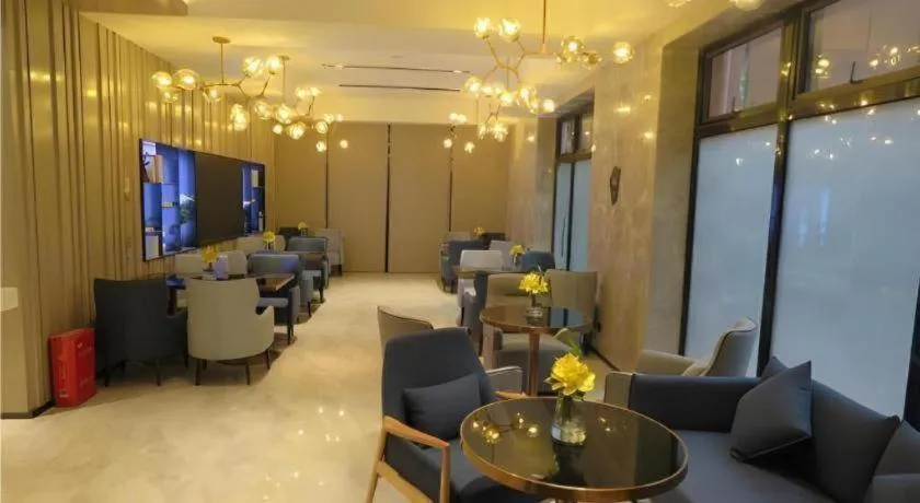 Echarm Hotel Nanchang Bayi Square Metro Station Wushang MALL