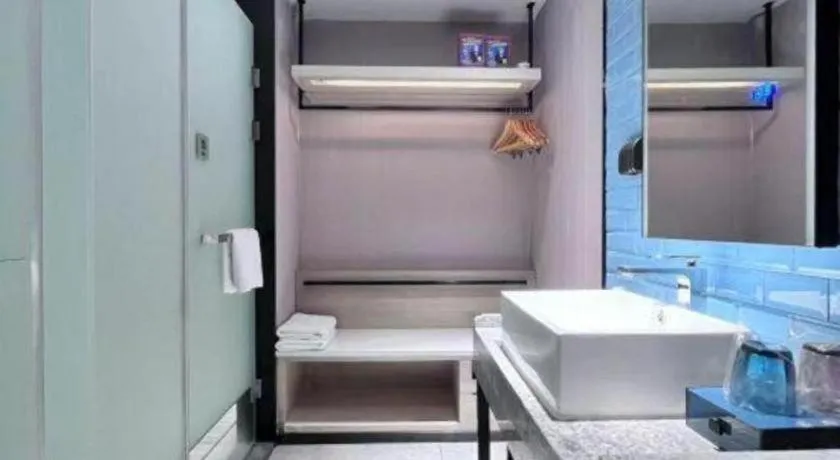 Echarm Hotel Nanchang Bayi Square Metro Station Wushang MALL