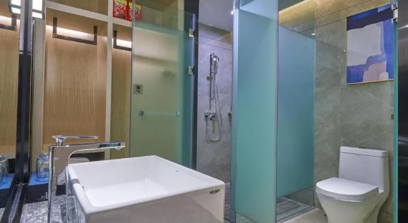 Echarm Hotel Nanchang Bayi Square Metro Station Wushang MALL