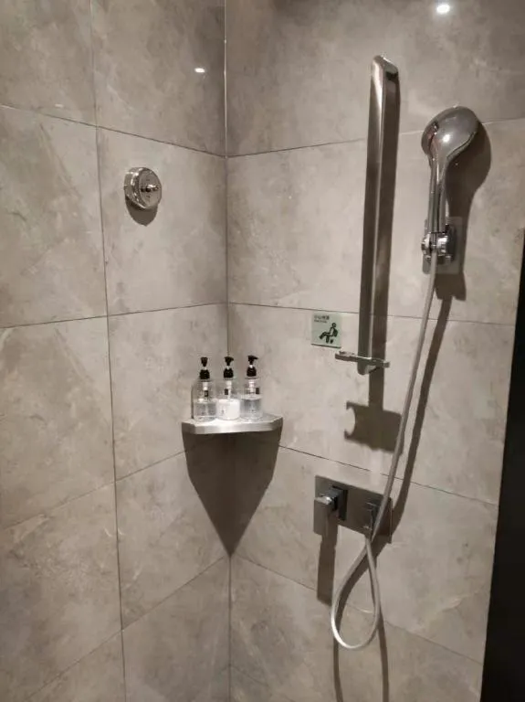 Echarm Hotel Nanchang Bayi Square Metro Station Wushang MALL