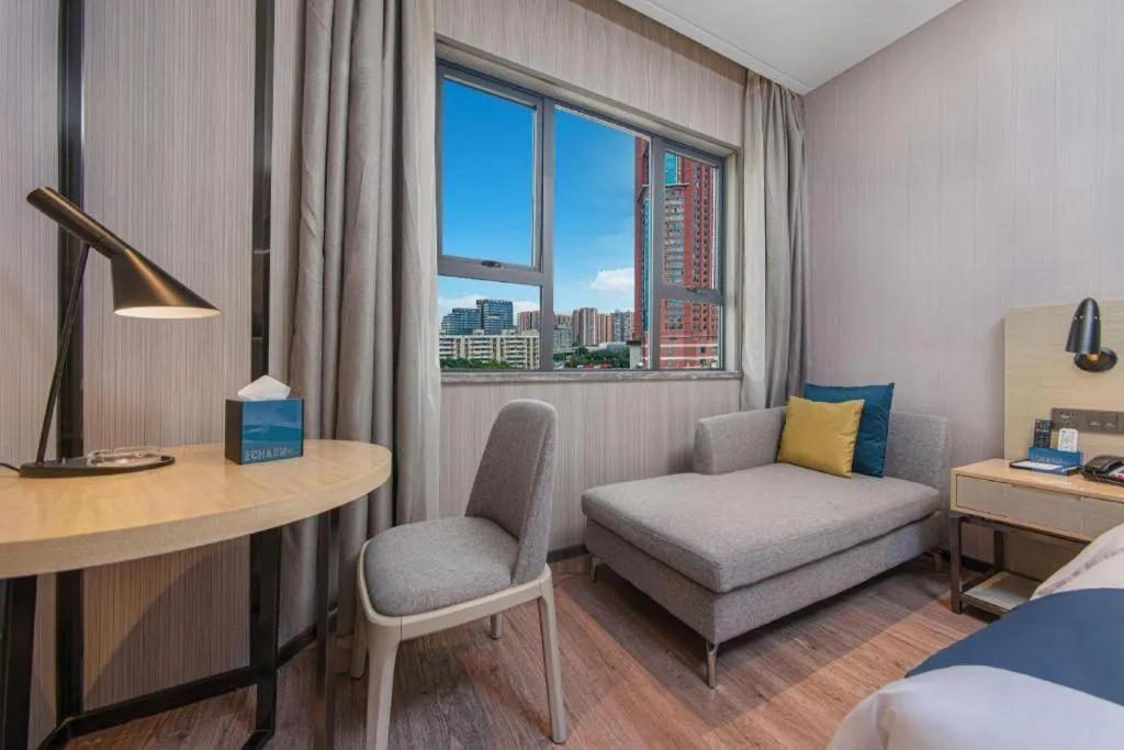 Echarm Hotel Nanchang Bayi Square Metro Station Wushang MALL