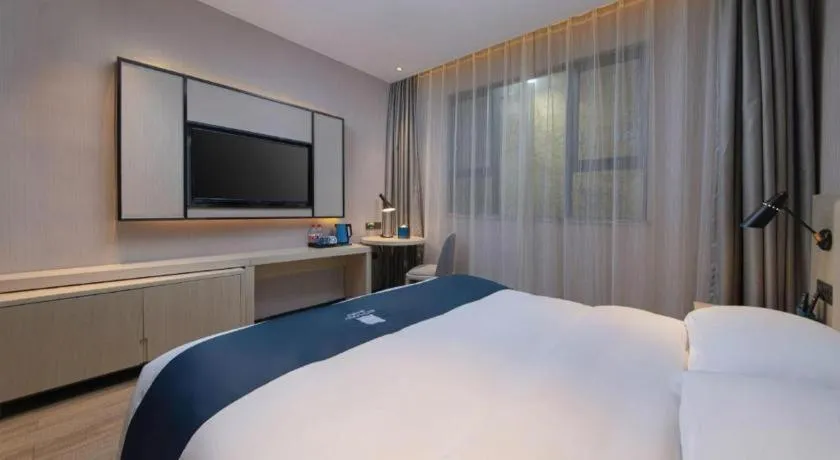 Bed in Echarm Hotel Nanchang Bayi Square Metro Station Wushang MALL