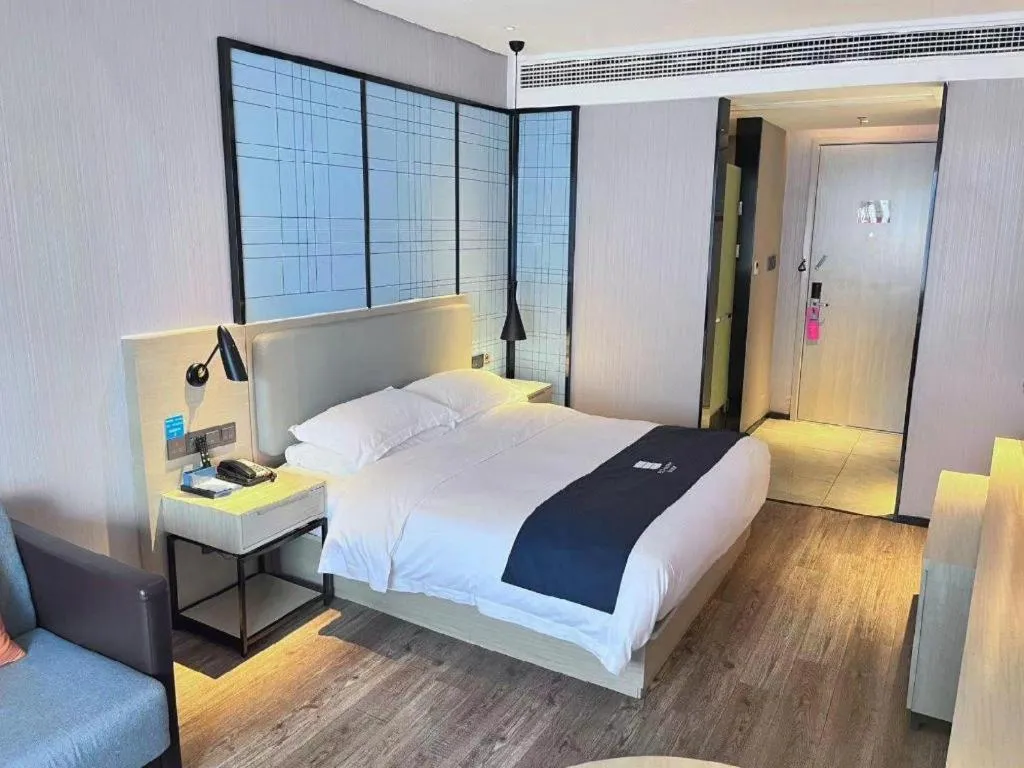 Bed in Echarm Hotel Nanchang Bayi Square Metro Station Wushang MALL