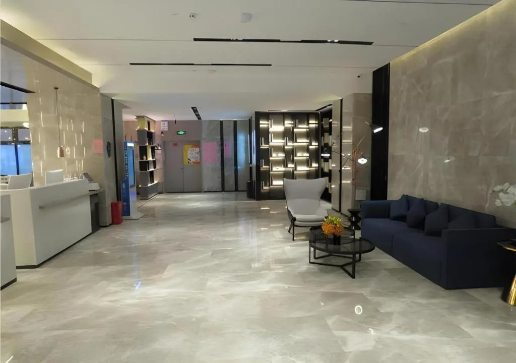 Echarm Hotel Nanchang Bayi Square Metro Station Wushang MALL
