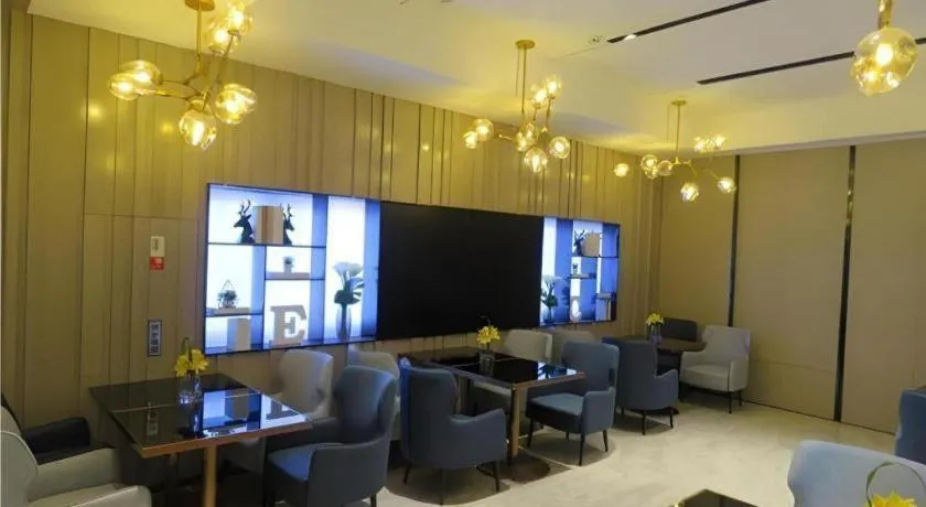 Echarm Hotel Nanchang Bayi Square Metro Station Wushang MALL